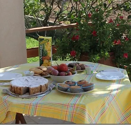 Francesco Bed & Breakfast 3*